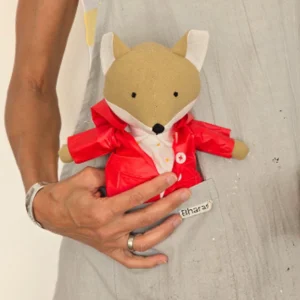 Muñeca Rosie con piloto Rojo